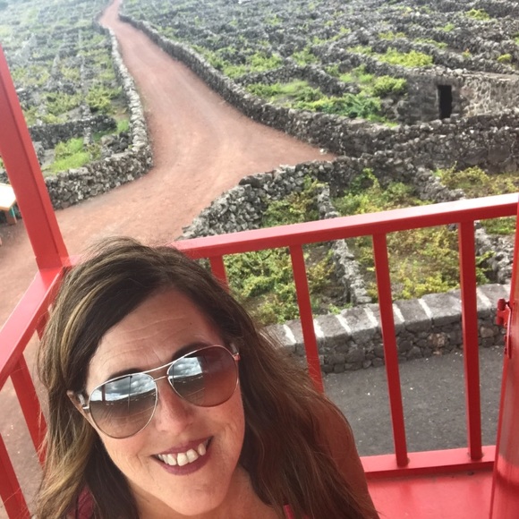 Meet your Posher, Odie - Picture 9 of 10